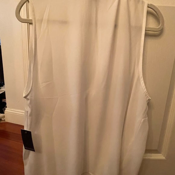 ELOQUII - The Ultimate Layering Tank White Size 20 - Picture 4 of 5